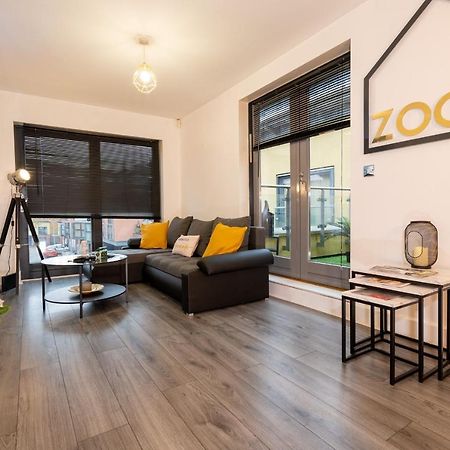 Luxe Place - Netflix & Workspace For 6 Birmingham Dış mekan fotoğraf